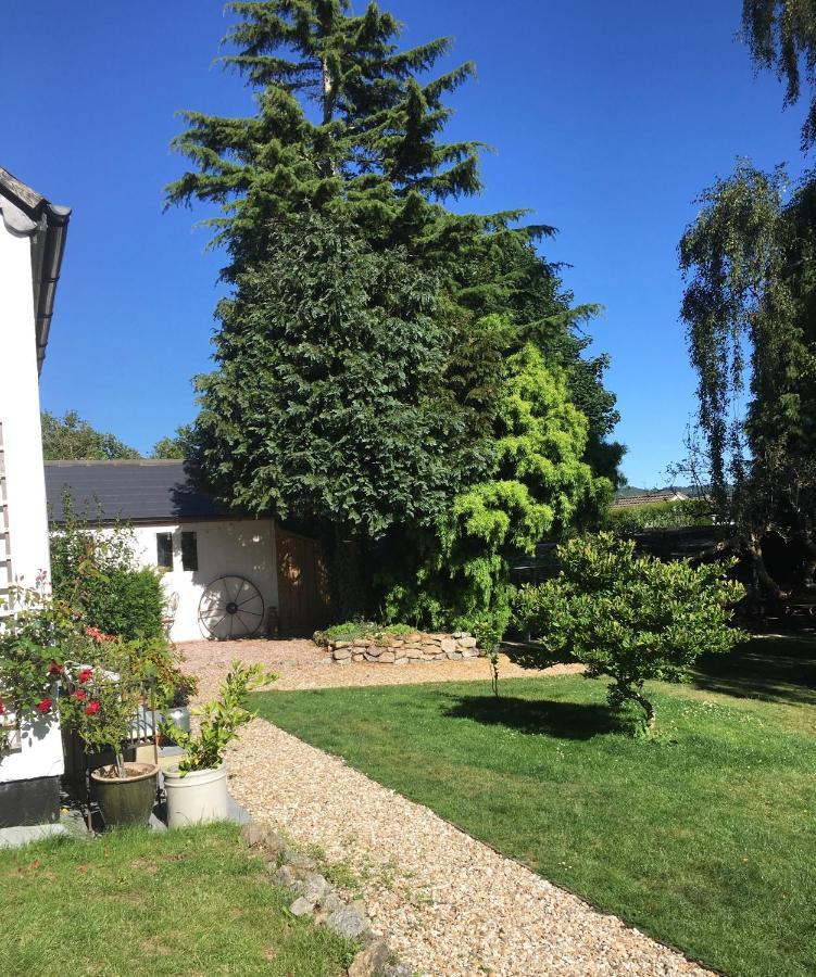 Cookshayes Country Guest House Moretonhampstead Esterno foto